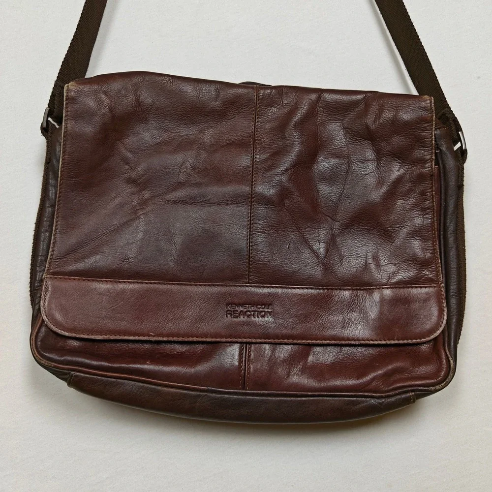 Kenneth Cole Reaction Brown Leather Messenger Bag Crossbody Laptop Briefcase